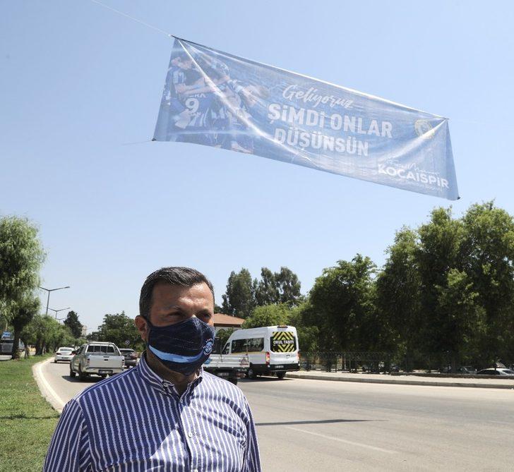 Yüreğir, Demirspor pankartları ile donatıldı G4