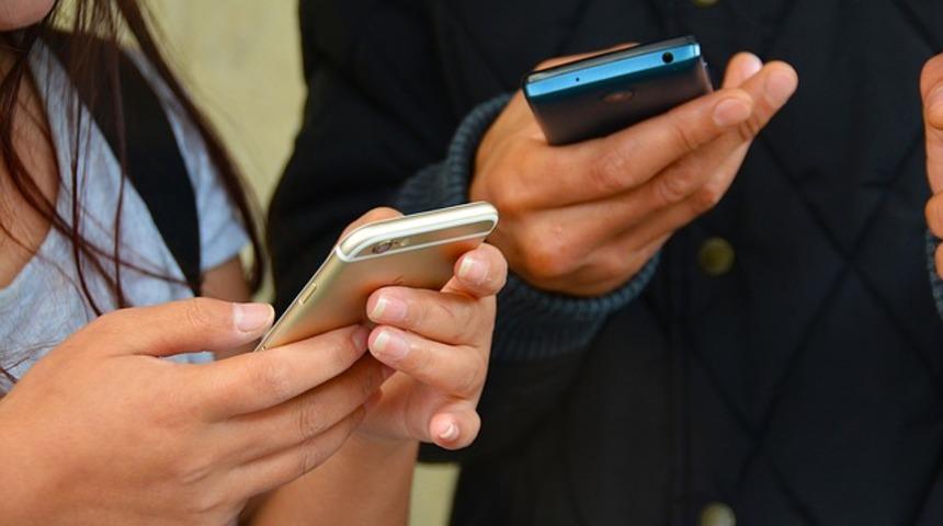 Cep telefonu fiyatları: 2020 en pahalı ve ucuz cep telefonu fiyatları