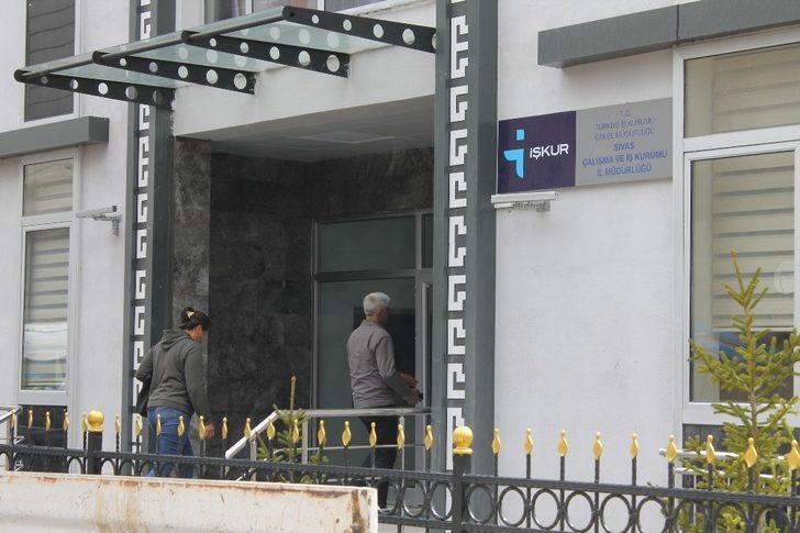 Sivas’ta 4 bin 857 kişi işsizlik ödeneğine başvurdu G1
