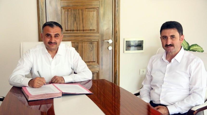 Atıl durumdaki okul binalarının eğitime kazandırılması i&ccedil;in protokol imzalandı