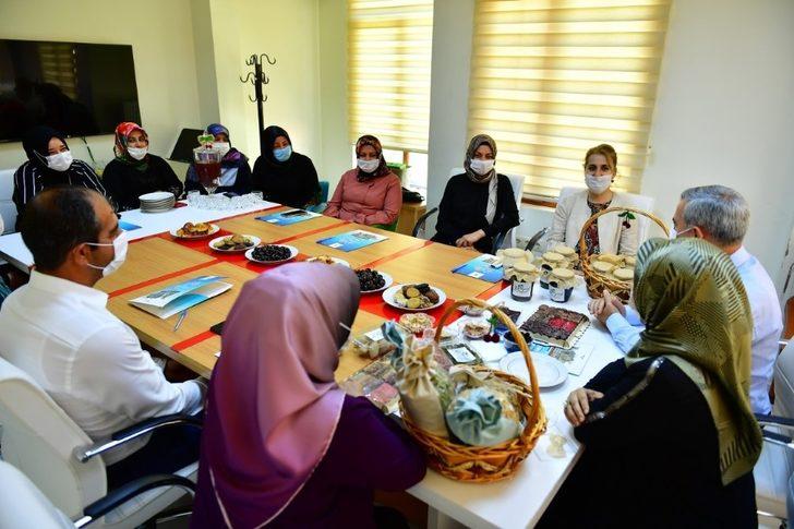 Kiraz yaprağı sarmasına coğrafi tescil belgesi G4