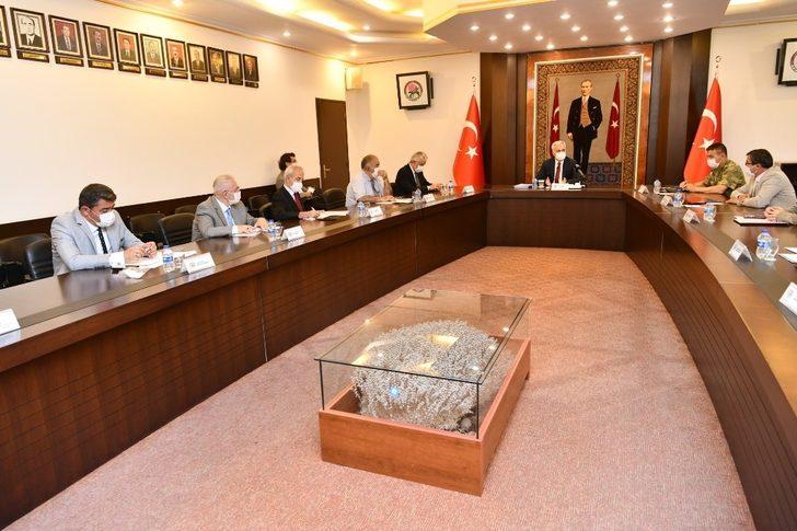 Isparta, Kovid-19 önlemleriyle 15 Temmuz’a hazırlanıyor G3