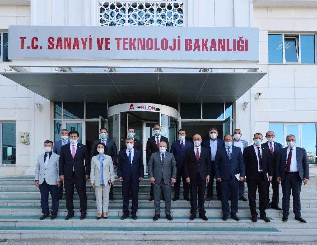 Haliliye&rsquo;ye millet bah&ccedil;esi ve kentsel d&ouml;n&uuml;ş&uuml;m projeleri kazandırılacak