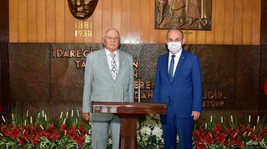 Eski Bakan G&ouml;n&uuml;l&rsquo;den Vali Karadeniz&rsquo;e ziyaret