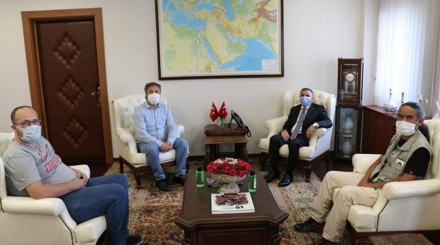 İHA ekibinden Vali Atay&rsquo;a ziyaret