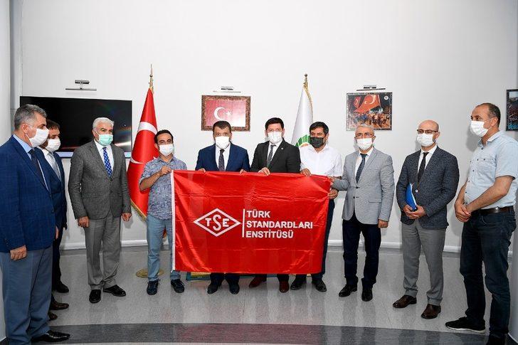 Covid-19’a karşı ilk güvenli hizmet belgesi Malatya’ya verildi G2