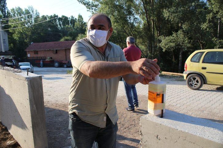 Domaniç’te korona gölgesinde düğün G2