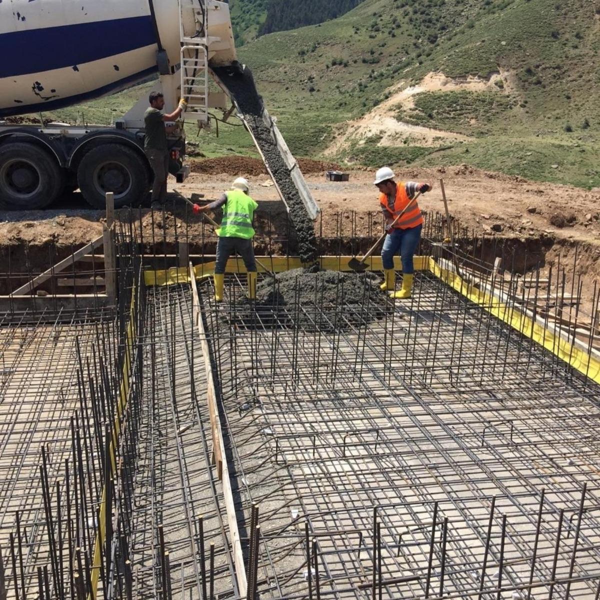 Kars&rsquo;ta k&ouml;ylerin sorunları &ccedil;&ouml;z&uuml;l&uuml;yor