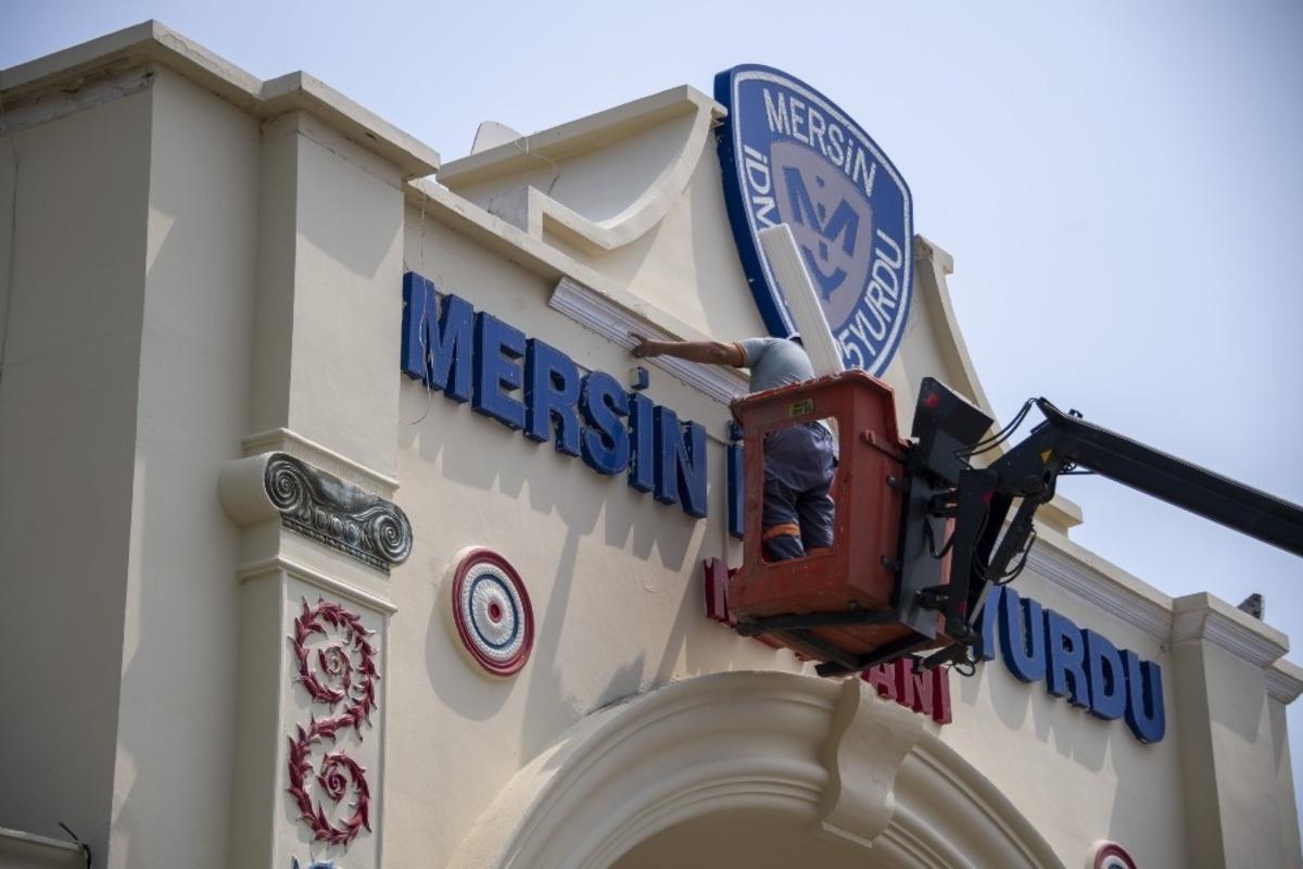 Mersin İdmanyurdu Meydanı yenileniyor