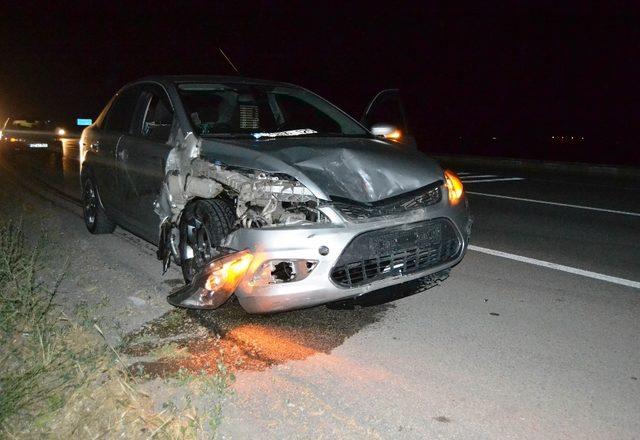 Konya’da iki otomobilin çarpıştığı kaza ucuz atlatıldı