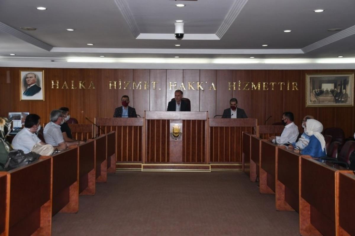 İneg&ouml;l Belediye Başkanı Alper Taban mali hizmetler personeliyle buluştu