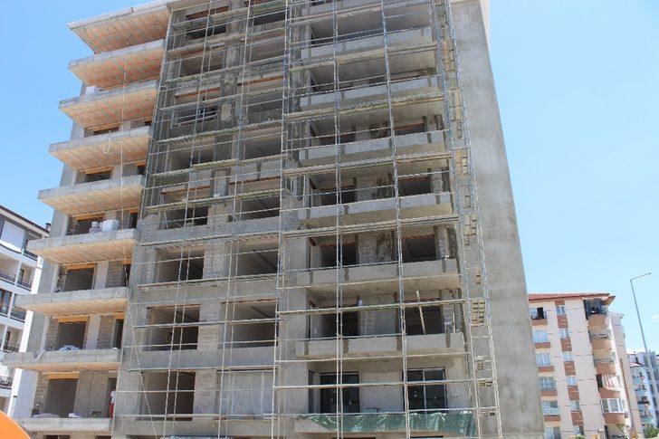 Kredi faizleri düştü, tapuda uzun kuyruklar oluştu G3