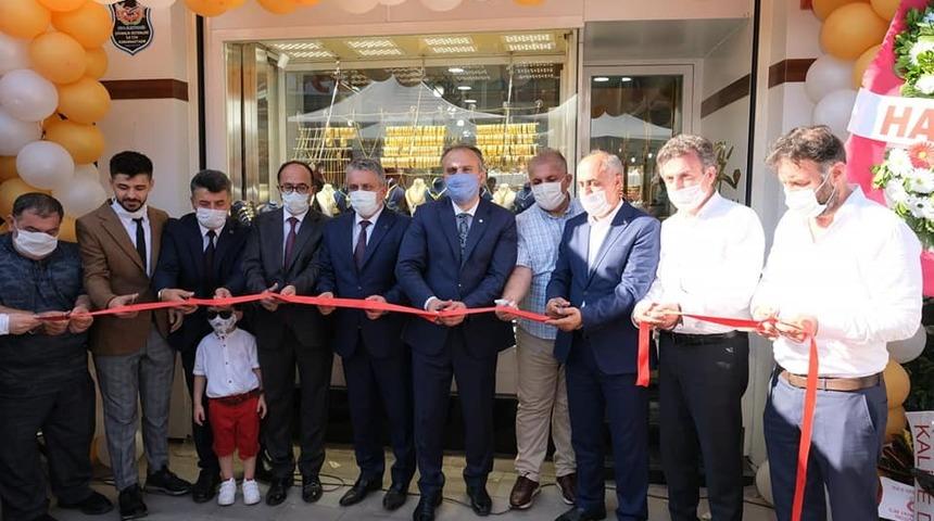 Yenişehir M&uuml;stecip Onbaşı Parkı Millet Bah&ccedil;esi oluyor