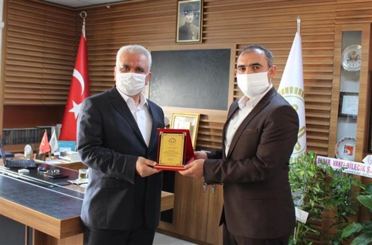 Tayini &ccedil;ıkan şube m&uuml;d&uuml;rleri Bilecik&rsquo;e veda etti