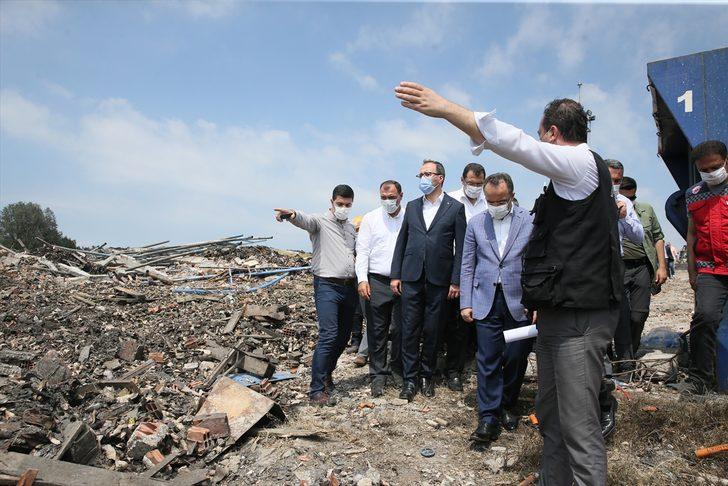 Bakan Kasapoğlu Sakarya'daki patlama alanını inceledi G5