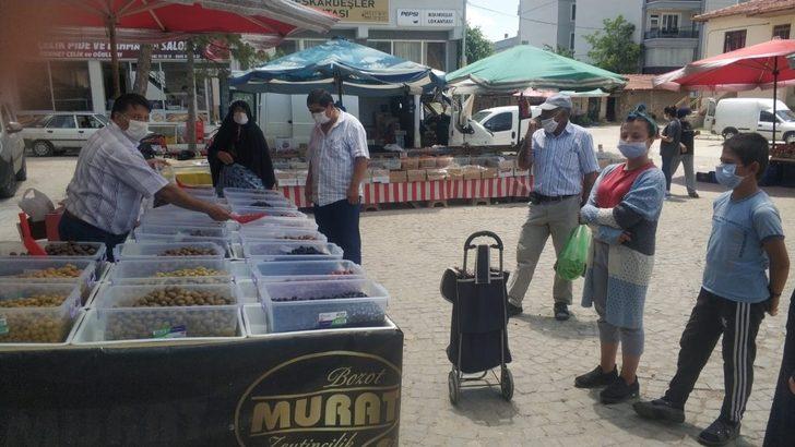 İhsaniye Belediyesi tanzim pazarı kurdu G4