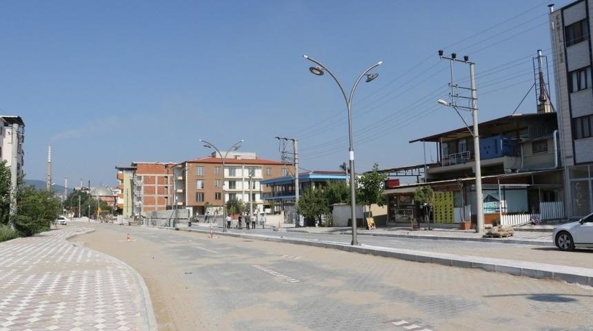 Soma Adnan Menderes Caddesi&rsquo;nde yoğun mesai