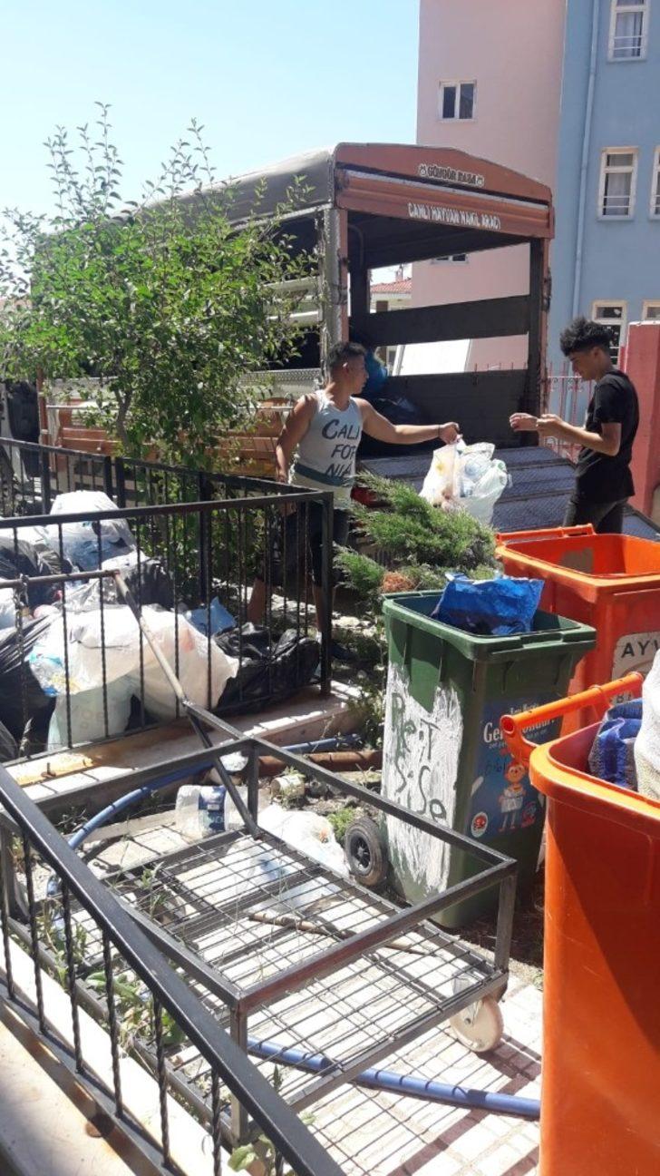 Mehmet Akif’in torunlarından anlamlı çalışma G4