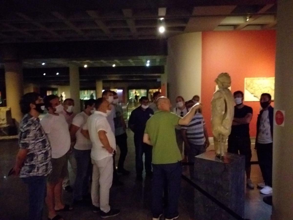 250 Seyahat Acentası Arkeoloji M&uuml;zesini Gezdi