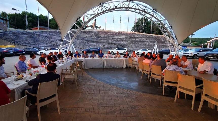 M&Uuml;SİAD'dan 'yemek' a&ccedil;ıklaması 