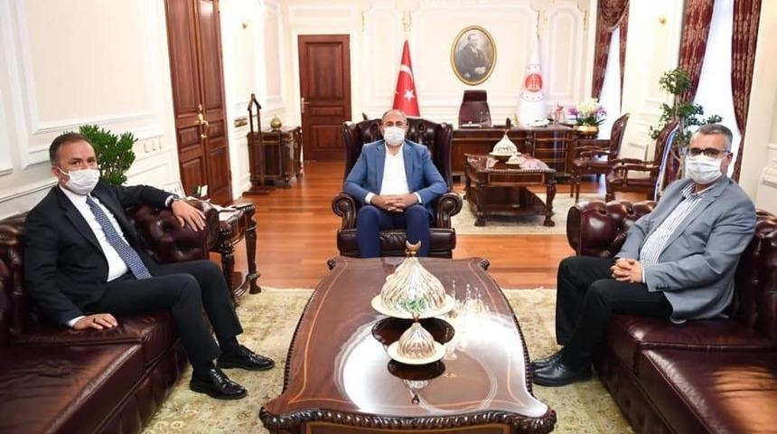 Ceylan ve Ahlatcı, Bakan G&uuml;l ile biraraya geldi