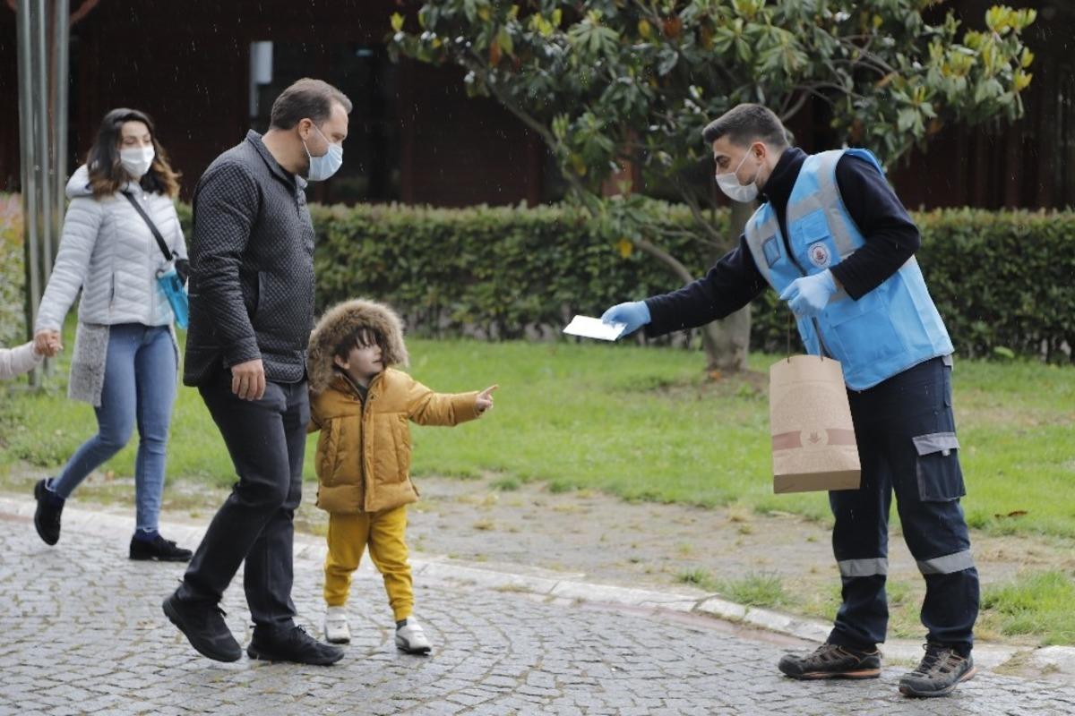 Vatandaşlara 2 milyona yakın hijyen paketi dağıtıldı