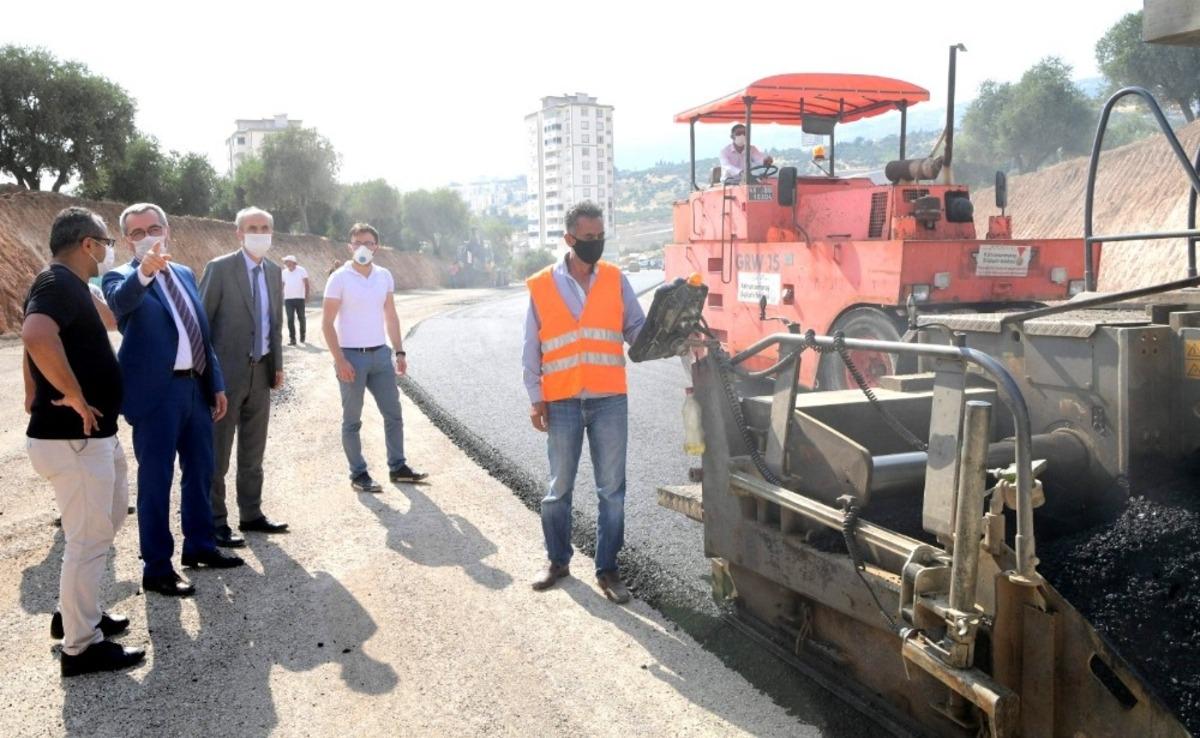 B&uuml;y&uuml;kşehirden asfalt &ccedil;alışması