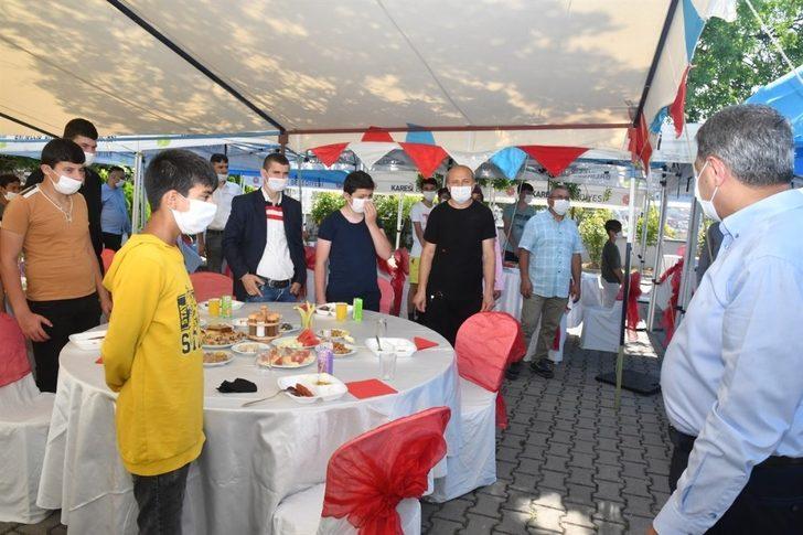 Sevgi evinde kalan çocuklara validen kahvaltı sürprizi G5