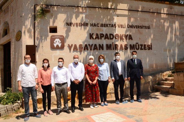 Vali Becel Kapadokya Yaşayan Miras Müzesi’ni ziyaret etti G3