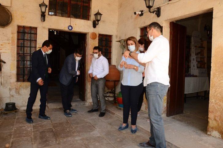 Vali Becel Kapadokya Yaşayan Miras Müzesi’ni ziyaret etti G4