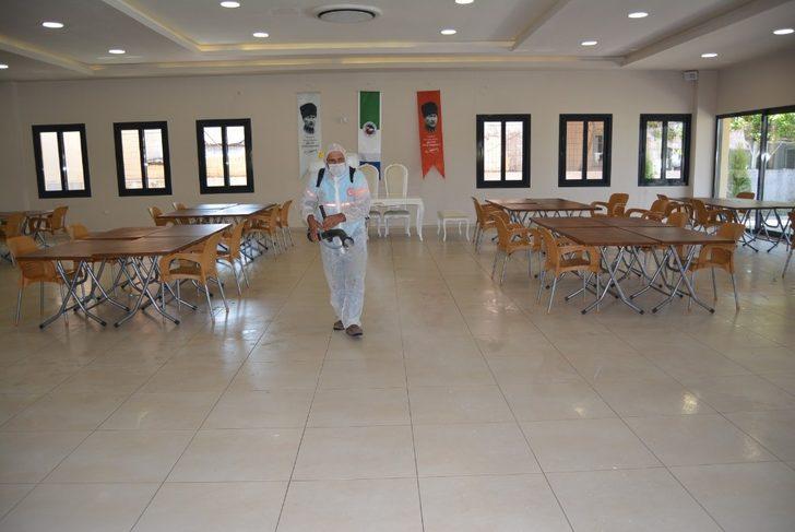 Funda Avcı Toplum Merkezi sosyal mesafeli ilk düğün için hazır G3