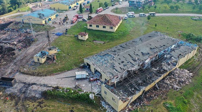 Sakarya Valisi'nden patlamaya ilişkin son dakika a&ccedil;ıklaması