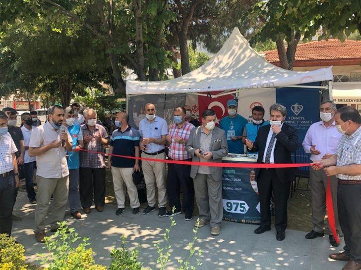 Diyanet Vakfının vekaletle kurban standı açıldı G3