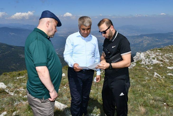 Vali Gürel ve milletvekili Ünal kayak merkezini inceledi G2