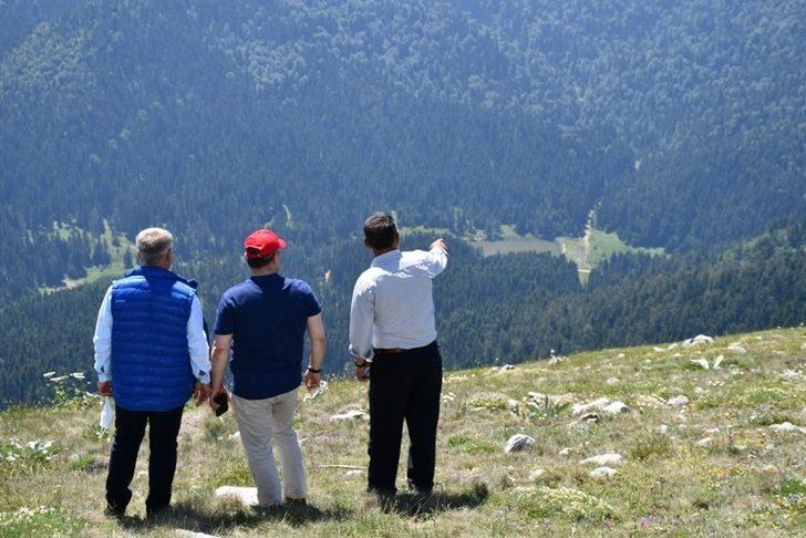 Vali Gürel ve milletvekili Ünal kayak merkezini inceledi G3