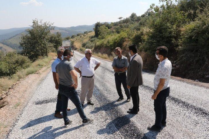 Manisa’da 11 kilometrelik grup yolunda asfalt uygulaması başladı G4