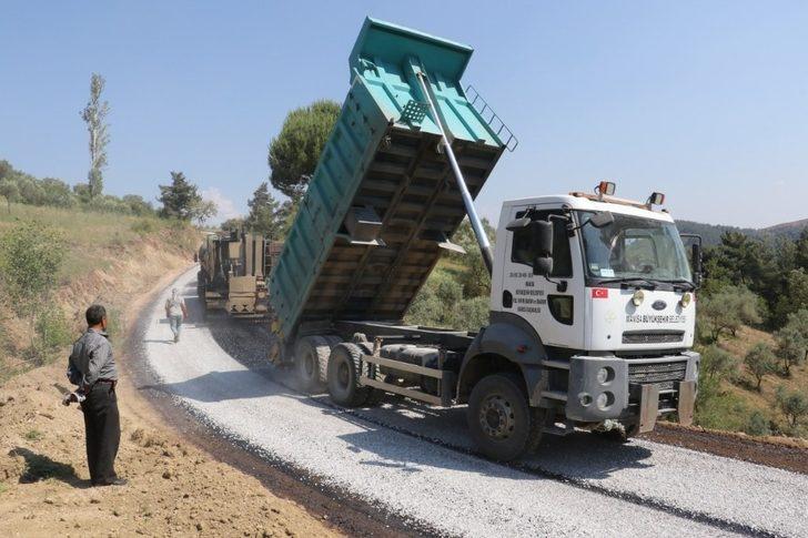 Manisa’da 11 kilometrelik grup yolunda asfalt uygulaması başladı G5