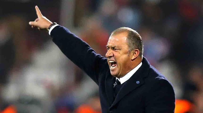 Fatih Terim, Fenerbahçe'nin gündeminde olan İrfan Can'a kancayı taktı