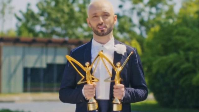 Mabel Matiz Altın Kelebek'te iki ödül birden kazandı! YKS'deki Mabel Matiz sorusu olay olmuştu!