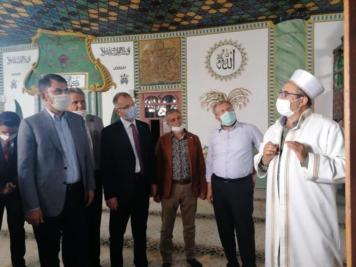 Tarihi Ulu Camii&rsquo;nde incelemelerde bulundu