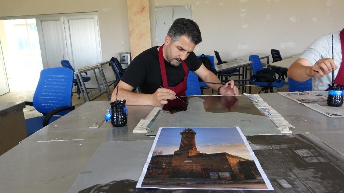 Muş&rsquo;un tarih ve k&uuml;lt&uuml;r&uuml; grav&uuml;re yansıtıldı