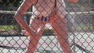 Phoebe Price 4 Temmuz'u kendine has tarzıyla kutladı