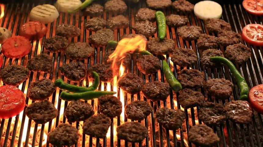 Soğan yerine sarımsak: Akçaabat köftesi tarifi