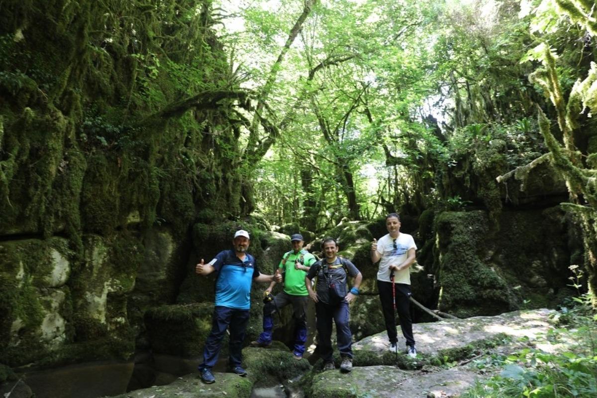 K&ouml;rfez&rsquo;in doğal g&uuml;zellikleri arasında y&uuml;r&uuml;y&uuml;ş keyfi