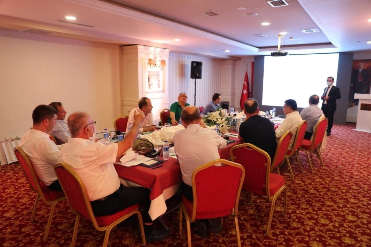 Halka en iyi hizmet i&ccedil;in bir araya geldiler