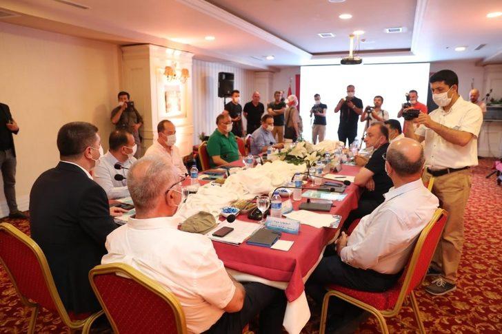 Halka en iyi hizmet için bir araya geldiler G2