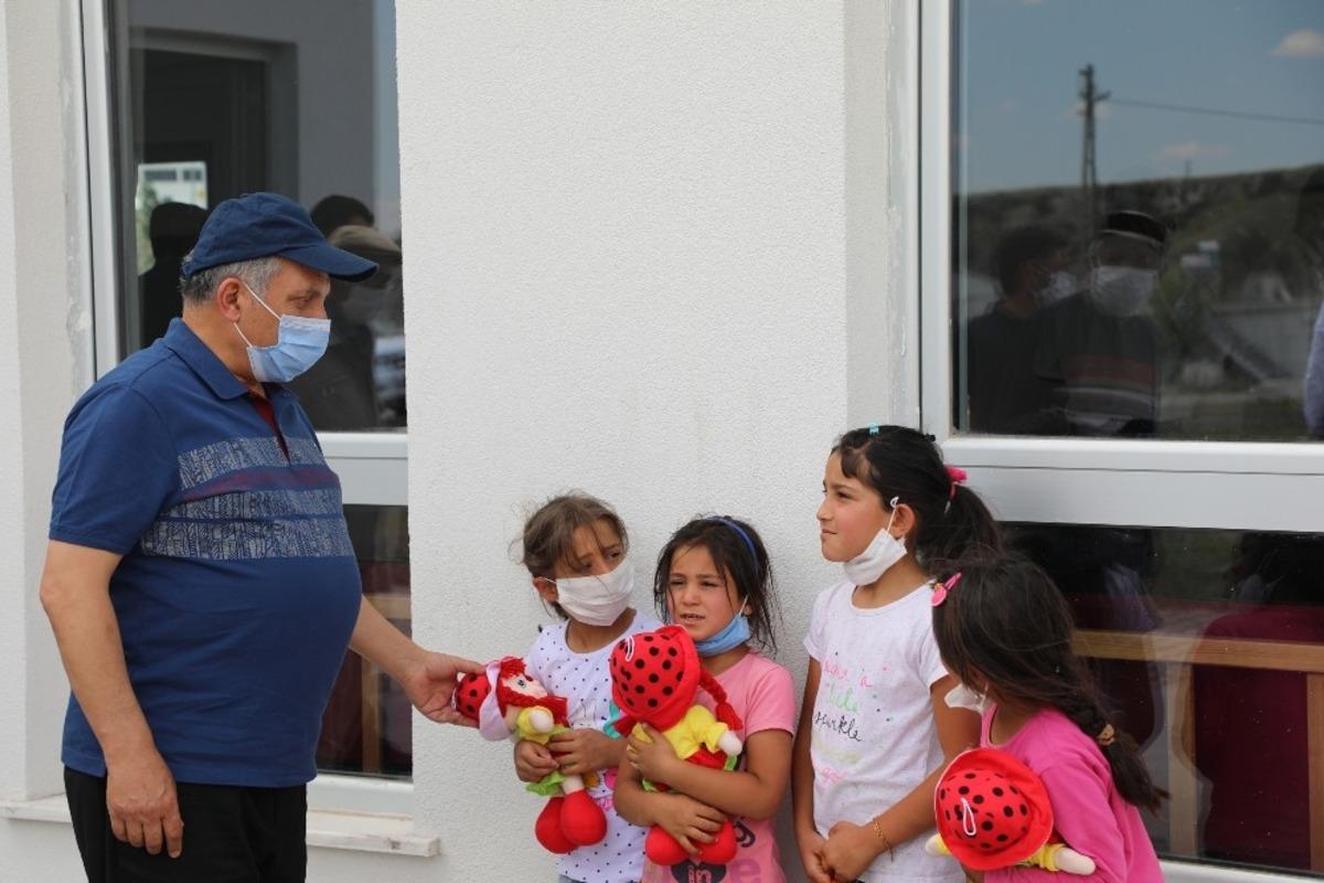 Başkan Yal&ccedil;ın&rsquo;dan &Ccedil;evlik ve Alaybeyli &ccedil;ıkarması
