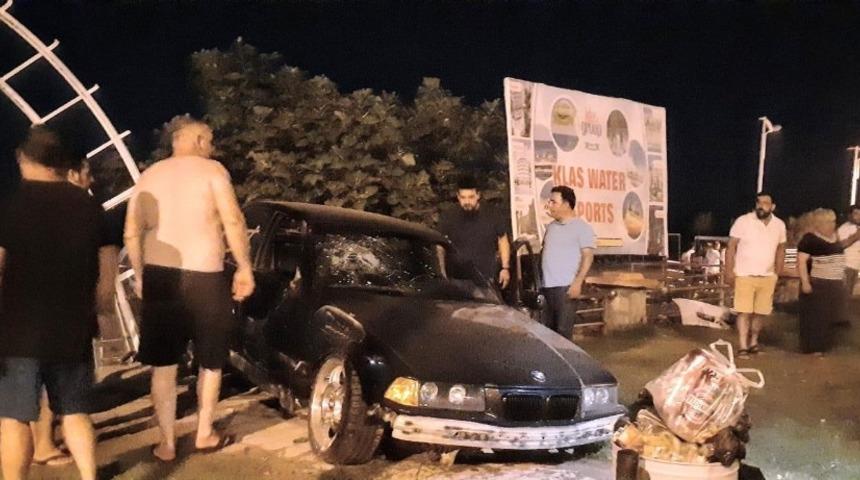 Alanya’da 2 otomobil çarpıştı: 1 yaralı