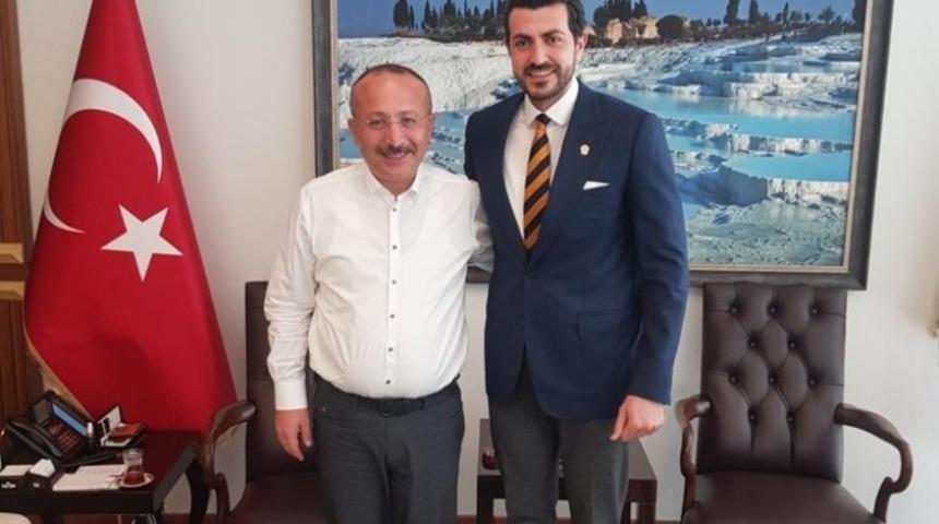 Denizli Fenerbah&ccedil;eliler Derneğinden Vali Atik&rsquo;e hayırlı olsun ziyareti