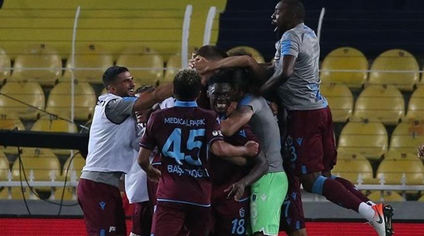 Fenerbah&ccedil;e 1 - 3 Trabzonspor: Bordo Mavililer Kadık&ouml;y'de 23 yıl sonra kazandı, T&uuml;rkiye Kupası'nda ilk finalist oldu